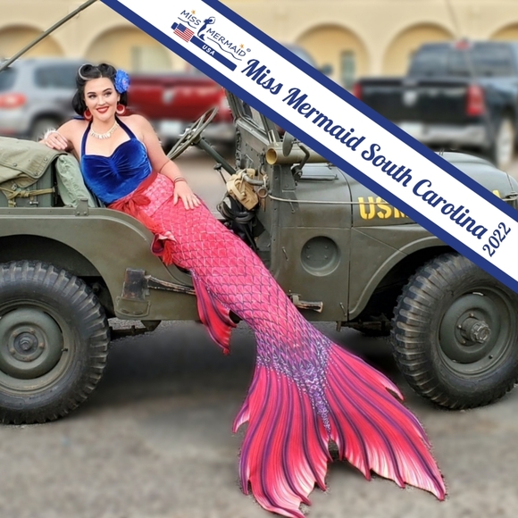 Meet Christiána! 🧜🏻♀️ - Picture 9 of 16